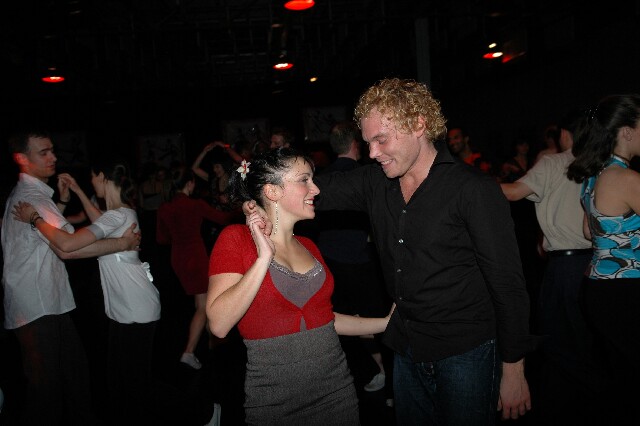 min 2007 11 10 fous swing 433